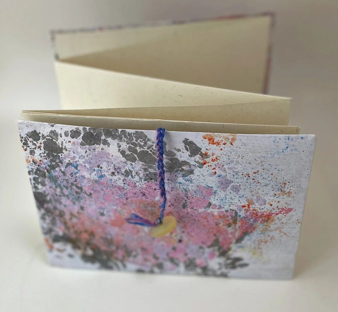 Orihon Accordion Book Card
