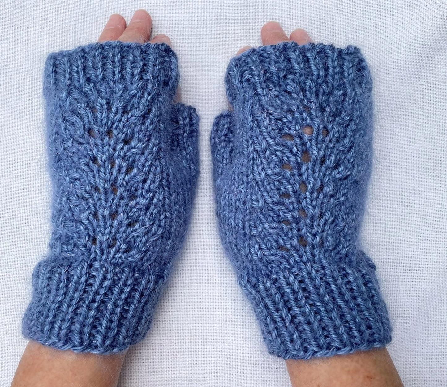 Knit Fingerless Gloves Fan Lace Printed Pattern