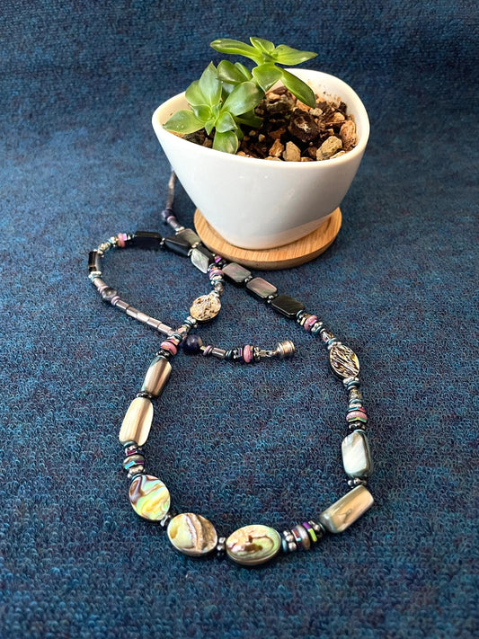 Necklace - Pearly Shell