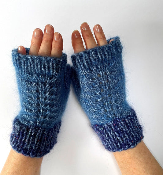 Knit Fingerless Gloves Fan Lace Pattern Digital Download