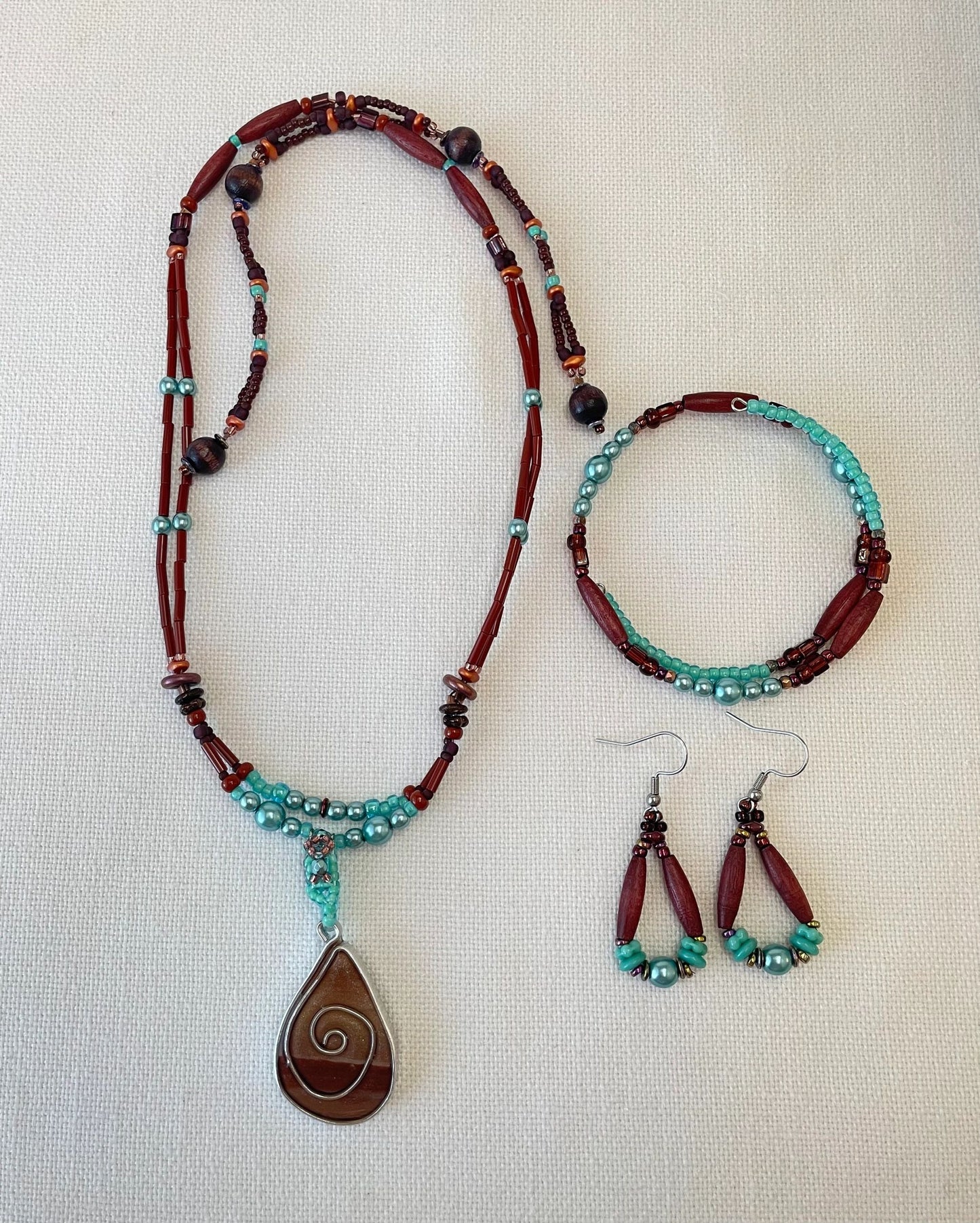 Necklace - Caramel Bay