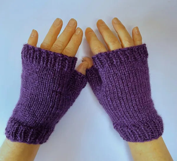 Fingerless Gloves in Multiple Colors